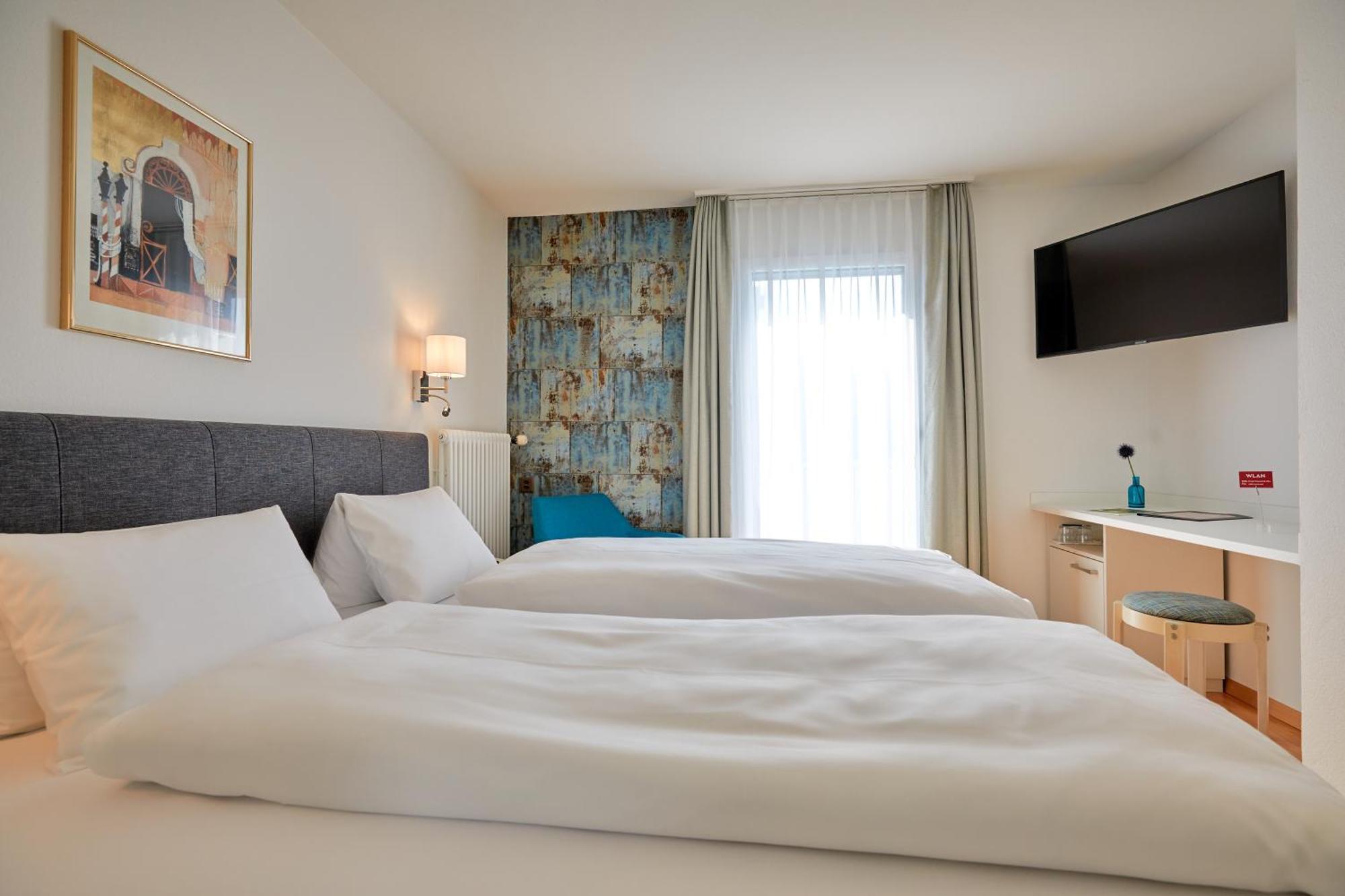 Hotel Schmid & Alfa Brunnen Rum bild